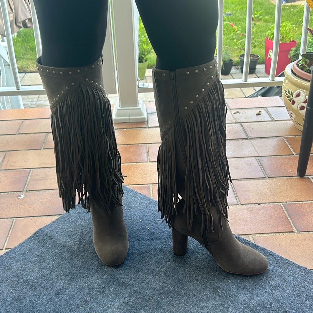 Khaki green fringe boots
